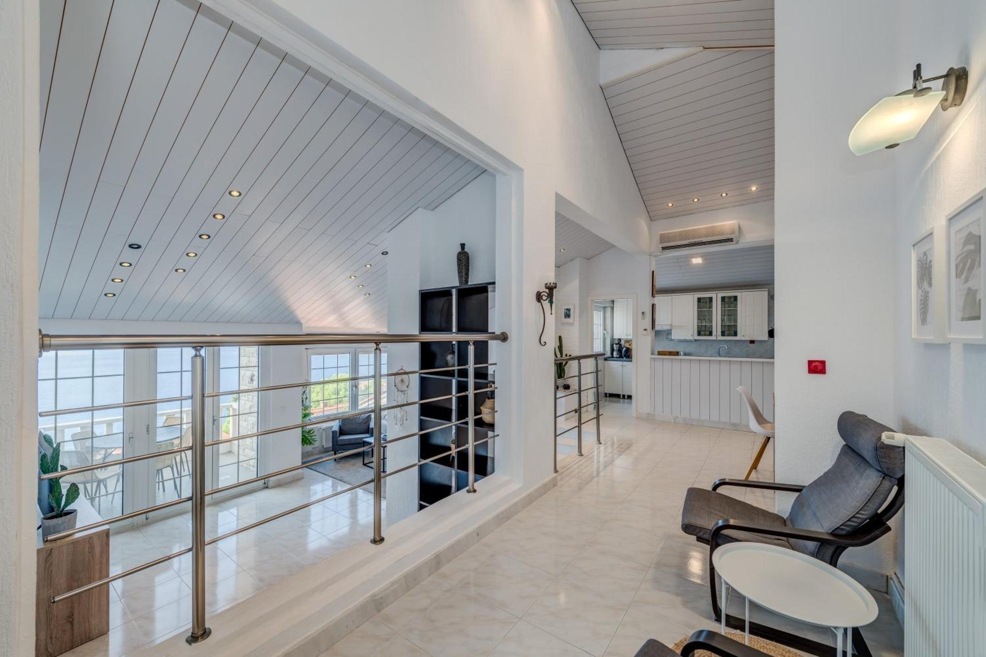 Apartments With Pool Vrdoljak โอมิช ห้อง รูปภาพ