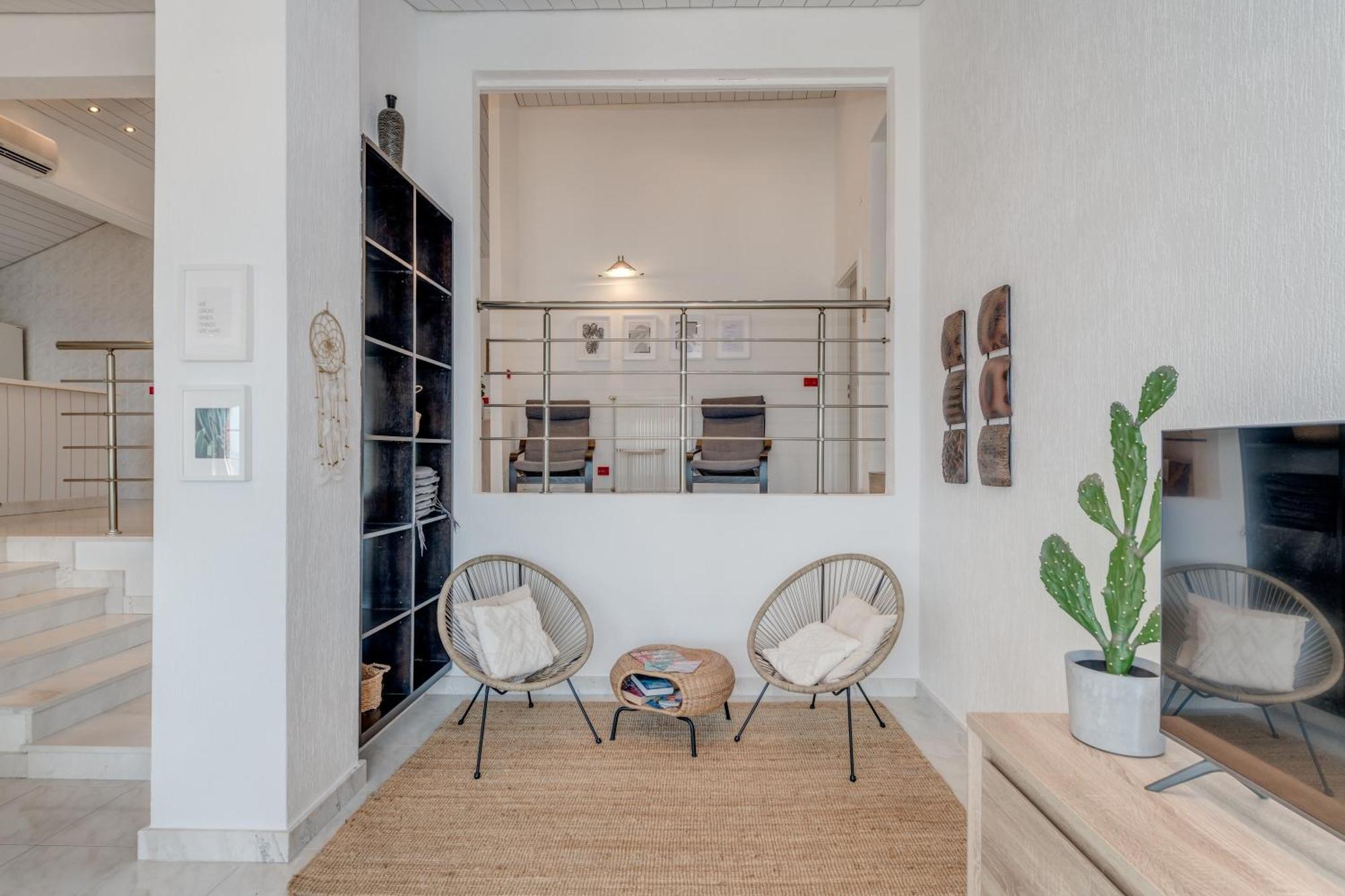 Apartments With Pool Vrdoljak โอมิช ห้อง รูปภาพ